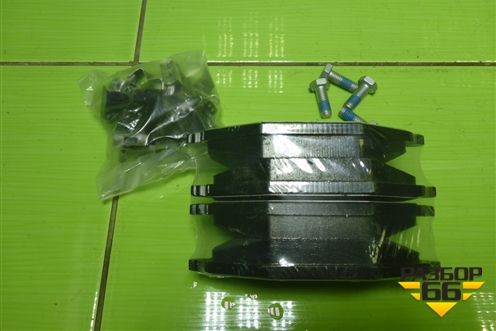 Колодки тормозные задние (новые) (A0004204002) для Mercedes Benz GLS-Klass X167 с 2019г (ГЛС)