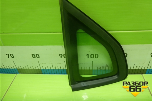 Стекло глухое левое (5ти дверный хетчбэк) для Kia Ceed с 2012-2018г (Сид 2)