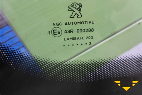 Стекло лобовое для Peugeot 408 с 2012г