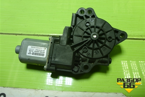 Моторчик стеклоподъёмника передний левый (82450A2010) для Kia Ceed с 2012-2018г (Сид 2)