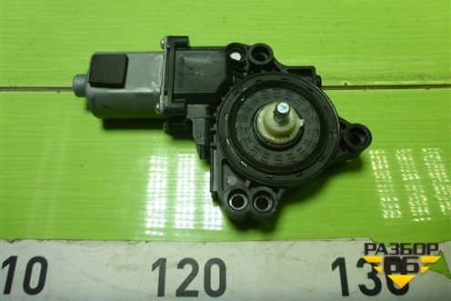 Моторчик стеклоподъёмника передний левый (82450A2010) для Kia Ceed с 2012-2018г (Сид 2)