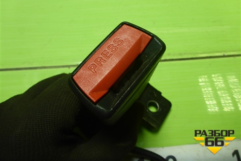 Замок ремня безопасности задний для Kia Ceed с 2012-2018г (Сид 2)