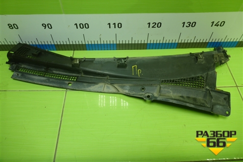 Решетка стеклоочистителей правая (MR533286) для Mitsubishi Lancer-9  с 2003-2008г (Лансер)