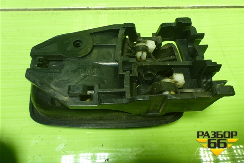 Ручка внутренняя двери задней левой для Mitsubishi Lancer-9  с 2003-2008г (Лансер)