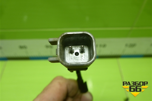 Датчик ABS передний левый (96852905) для Chevrolet Cobalt с 2012г (Кобальт)