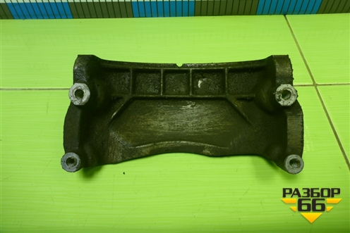 Кронштейн двигателя нижний для Mitsubishi Lancer-9  с 2003-2008г (Лансер)