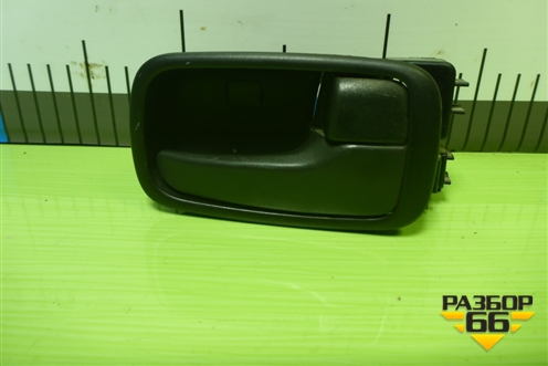 Ручка внутренняя двери передней правой для Mitsubishi Lancer-9  с 2003-2008г (Лансер)