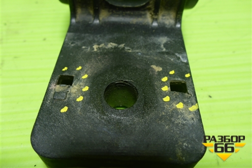 Кронштейн радиатора (95016649) для Chevrolet Cobalt с 2012г (Кобальт)