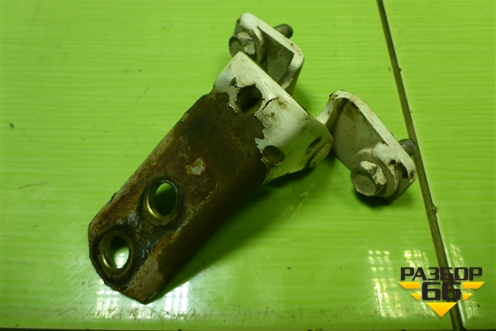 Петля двери передней левой нижняя для Mitsubishi Lancer-9  с 2003-2008г (Лансер)