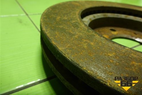 Диск тормозной передний вентилируемый (4 шпильки) для Mitsubishi Lancer-9  с 2003-2008г (Лансер)