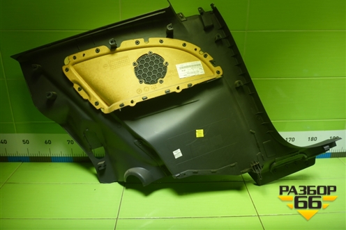 Обшивка салона боковая правая (3-х дверный кузов) (13232714) для Opel Corsa D с 2006-2014г (Корса Д)