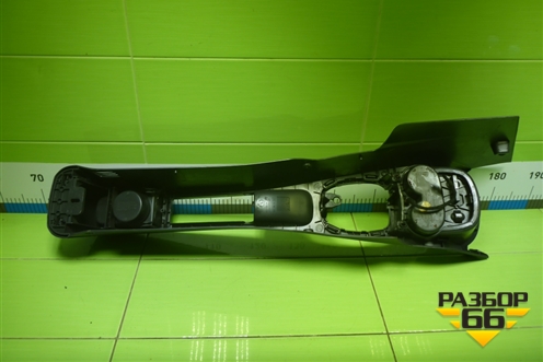 Консоль (13184076) для Opel Corsa D с 2006-2014г (Корса Д)