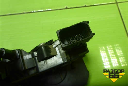 Замок двери передней левой (13258271) для Opel Corsa D с 2006-2014г (Корса Д)