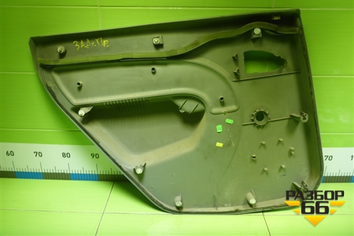 Обшивка двери задней правой под механику (до 2009г) (8200576862) для Renault Logan с 2004-2015г (Логан)