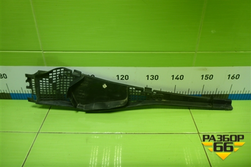 Решетка стеклоочистителей левая (8200825457) для Renault Logan с 2004-2015г (Логан)