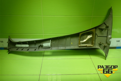 Обшивка стойки центральная правая (8200804513) для Renault Logan с 2004-2015г (Логан)