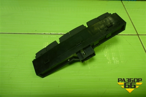 Модуль кнопок (13250807) для Opel Corsa D с 2006-2014г (Корса Д)