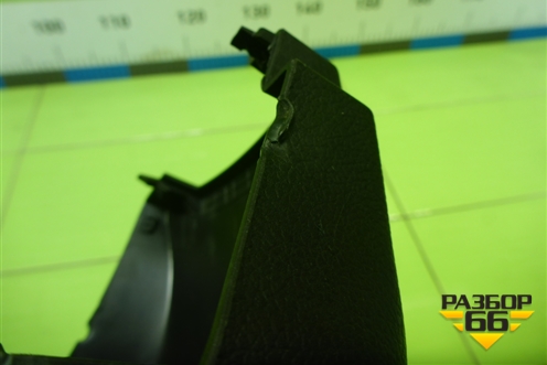 Накладка на торпедо (центральная) (84681A2000) для Kia Ceed с 2012-2018г (Сид 2)