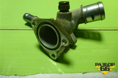 Фланец двигателя системы охлаждения (1.6л G4EG) для Kia Ceed с 2012-2018г (Сид 2)