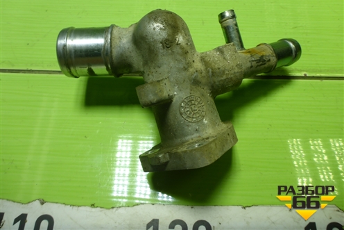 Фланец двигателя системы охлаждения (1.6л G4EG) для Kia Ceed с 2012-2018г (Сид 2)