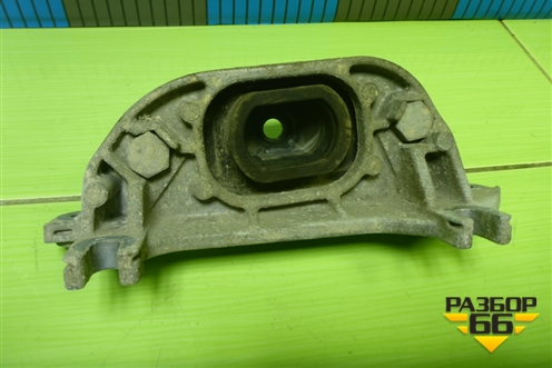 Опора КПП (8200216113) для Renault Logan с 2004-2015г (Логан)