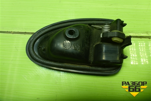Ручка внутренняя двери передней левой (7700830078) для Renault Logan с 2004-2015г (Логан)