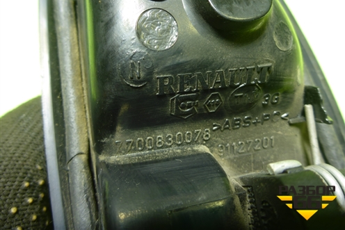 Ручка внутренняя двери передней левой (7700830078) для Renault Logan с 2004-2015г (Логан)