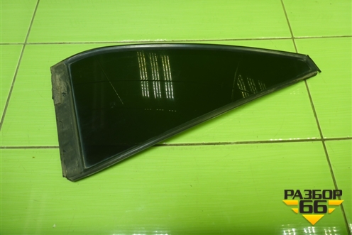 Стекло двери задней правой форточка для Mitsubishi Lancer-9  с 2003-2008г (Лансер)