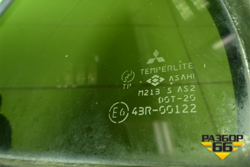 Стекло двери задней левой форточка для Mitsubishi Lancer-9  с 2003-2008г (Лансер)