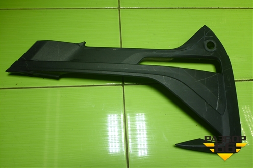 Накладка переднего бампера правая (51117954250) для BMW X1 F48 с 2014г (Х1 Ф48)