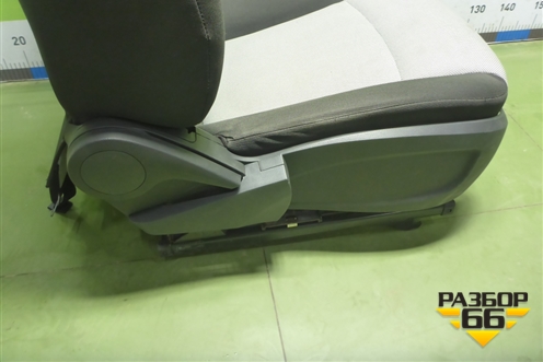 Сиденье переднее правое с AIR BAG (с подогревом) для Chevrolet Cruze c 2009-2015г (Круз)