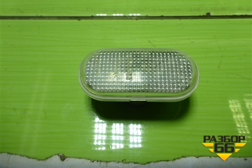 Повторитель на крыло (8200257684) для Renault Logan с 2004-2015г (Логан)