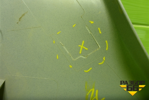 Обшивка стойки задняя нижняя левая (5ти дверный кузов) (13180610) для Opel Corsa D с 2006-2014г (Корса Д)