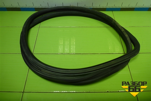 Уплотнитель двери передней правой (5ти дверный кузов) для Opel Corsa D с 2006-2014г (Корса Д)