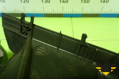 Кожух рулевой колонки (13205061) для Opel Corsa D с 2006-2014г (Корса Д)