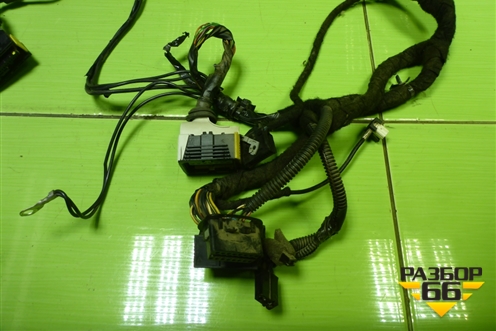 Проводка салонная (под торпедо) (13268808) для Opel Corsa D с 2006-2014г (Корса Д)