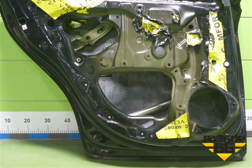 Дверь задняя левая (6700406320) для Toyota Camry V70 с 2017г (Камри)