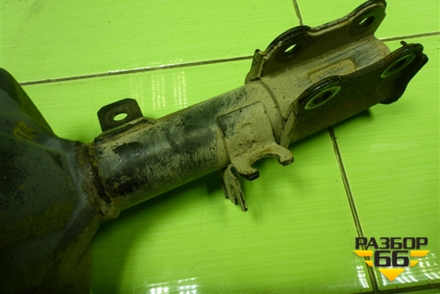 Амортизатор передний правый (PSA333316) для Kia Spectra с 2001г (Спектра)