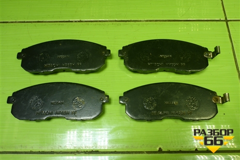 Колодки тормозные передние (новые) (4106089E90) для Nissan Teana (J32) с 2008-2013г (Теана)