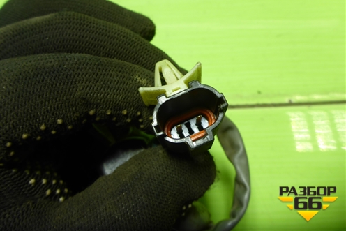 Замок двери передней правой для Kia Spectra с 2001г (Спектра)