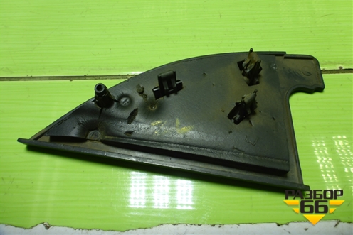 Накладка двери задней левой (уголок) (0K2A168560B) для Kia Spectra с 2001г (Спектра)