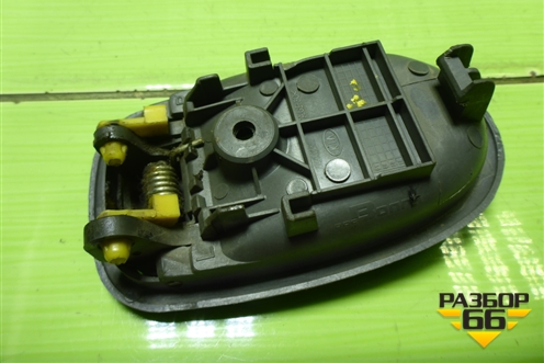 Ручка внутренняя двери передней правой (FB22726105231) для Kia Spectra с 2001г (Спектра)