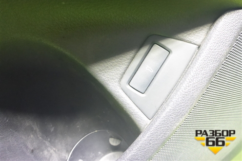 Обшивка двери передней левой под электрику (4L1867105A) для Audi Q7 c 2005-2015г (Ку 7)