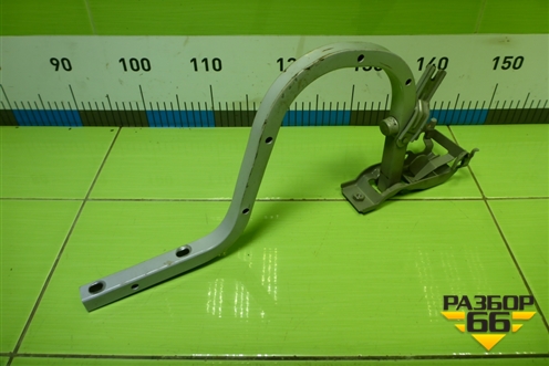 Петля крышки багажника правая для Kia Spectra с 2001г (Спектра)