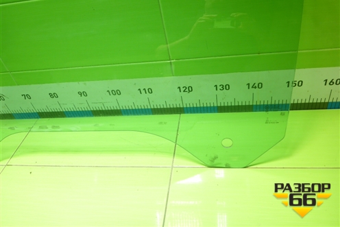 Стекло двери передней левой для Mini Cooper R50/52/53 (Купер)