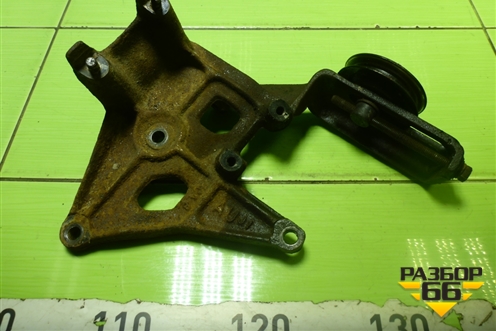 Кронштейн компрессора кондиционера (977024B200) для Hyundai Porter с 1996-2011г (Портер)