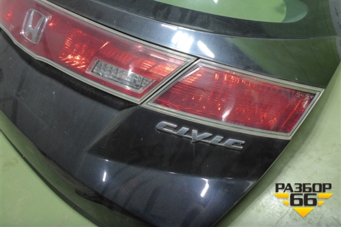 Дверь багажника со стеклом (до 2008г) (68100SMGE01ZZ) для Honda Civic 5D с 2005-2011г (Цивик)