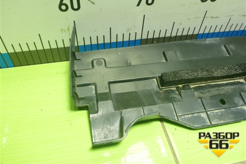 Дефлектор радиатора нижний (302000389AA) для Chery Tiggo 7 Pro Max с 2022г (Тиго 7 Про Макс)