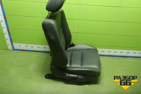 Сиденья комплект (5ти дверный хетчбэк с AIR BAG и подогревом) для Honda Civic 5D с 2005-2011г (Цивик)