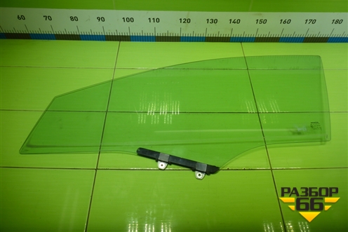 Стекло двери передней левой (5ти дверный кузов) (73350SMGE00) для Honda Civic 5D с 2005-2011г (Цивик)